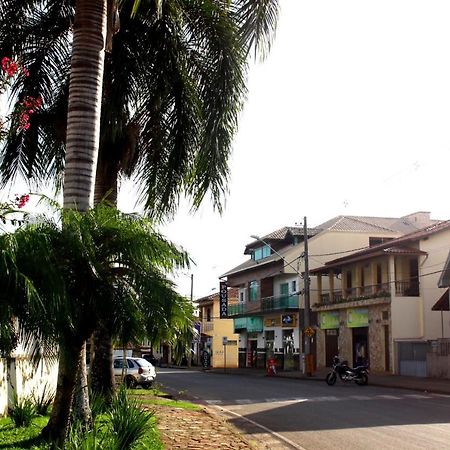 Pousada Alves São Brás do Suaçuí Bagian luar foto