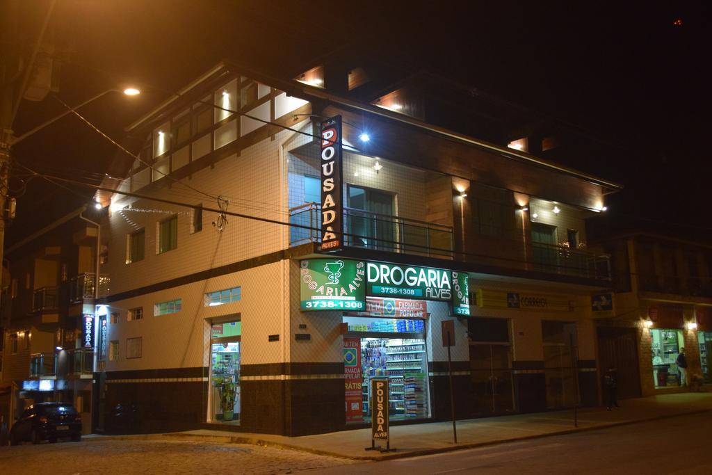 Pousada Alves São Brás do Suaçuí Bagian luar foto